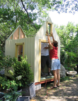 Конструкция на градинска къща