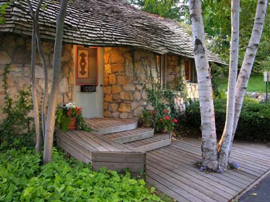 Приказна къща 2