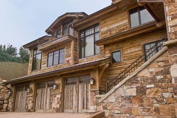 Гаражни врати от стара дървесина Екстериор със стара дървесина