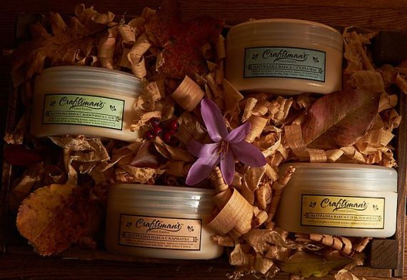 вакси и масла за дърво